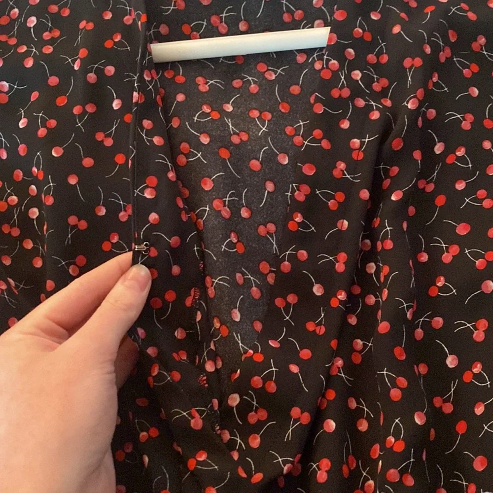 Cherry romper - Picture 2 of 4